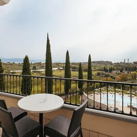 Luisa & Luxury Aparthotel