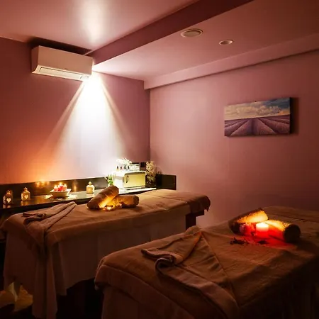 Aparthotel Luisa & Luxury San Felice del Benaco
