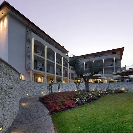Aparthotel Luisa & Luxury 4*