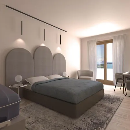 Aparthotel Luisa & Luxury 4*
