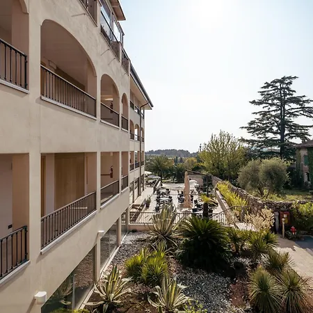 Aparthotel Luisa & Luxury