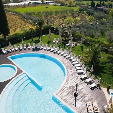 Luisa & Luxury 4*