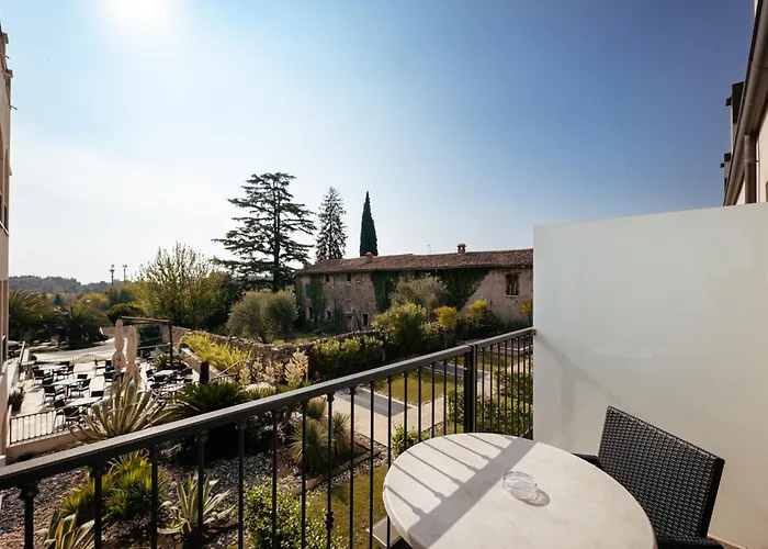 Apart-hotel Luisa & Luxury San Felice del Benaco